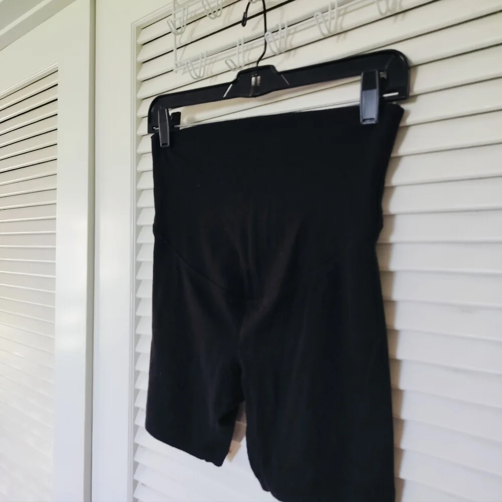 Old Navy Maternity Shorts Knit Stretch Black Size XS